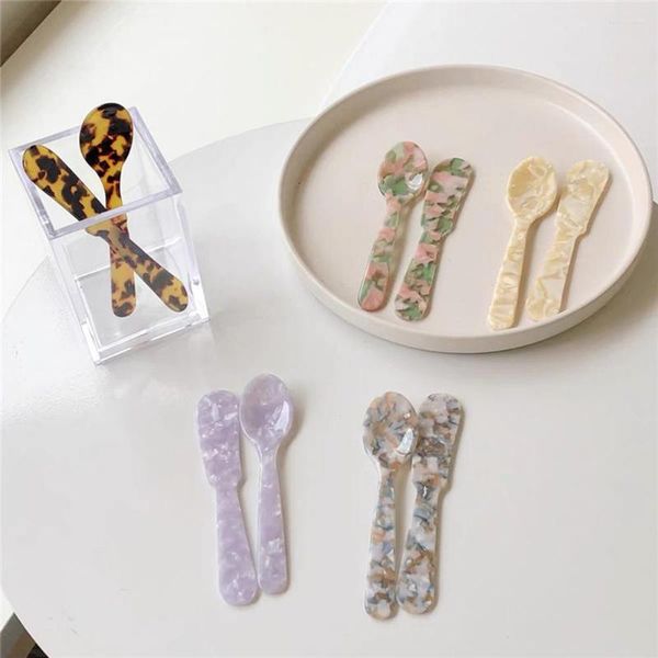 Couteaux élégants, cuillère à Dessert française, couteau à beurre, vaisselle en plastique, jolie fourchette mignonne de Style japonais et coréen