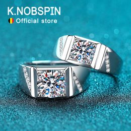 Knobspin D VVS1 Moissanite Men Ring GRA Certified Diamond Sparkling Wedding Band Original 925 Sterling Silver Plated 18k anillos