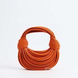 Sac à nœuds Bottegvenet corde double bveneta knot tricote tote lady classiques sac féminin nouilles 2024 Mesh Nouveau sac à main