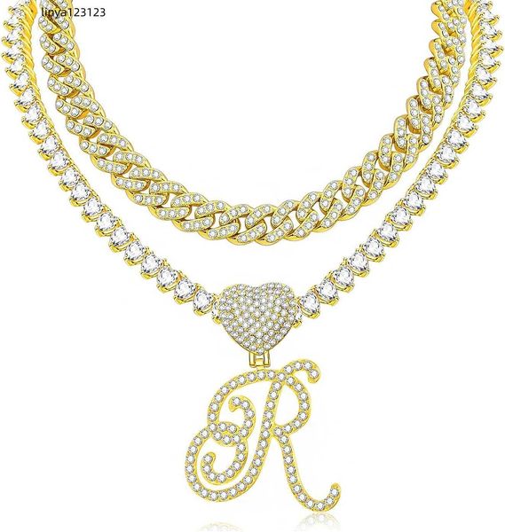 KOHOTA Chaîne cubaine en or pour femme - Collier avec pendentif initial incurvé en forme de cœur - Chaîne en cristal de zircon brillant - Plaqué or 24 carats - Bijoux hip hop de luxe