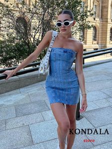 KONDALA Sexy Bleu Denim Gaine Mini Robe De Soirée Femmes Y2K Street Style Jeans Tube Dos Nu Robe Moulante Mode 2024 Robes 240311