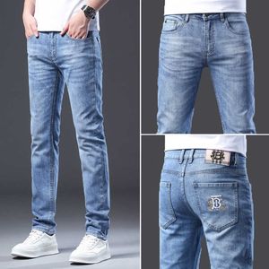Jeans brodés de la marque Kong Hong pour hommes pour hommes pantalons longs à la mode Luxur et polyvalence à la mode