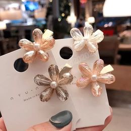 Pinza de pelo con perlas y flores de cristal de Corea para niñas y mujeres, pasadores geométricos, horquilla, accesorios para el cabello, regalo de joyería