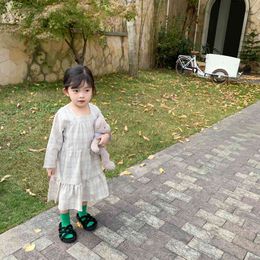 Korea stijl lente baby meisjes losse plaid lange jurk katoen zachte mouw falbala jurken 210508