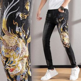 Korea-versie Heren lichte luxe jeans Krassen Slanke Stretch Jeans Hoge kwaliteit Draakborduurwerk Stijlvolle sexy jeans;240227