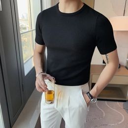 T-shirts en tricot tricoté à manches courtes en automne coréen Vêtements masculins simples Slim Slim Fit Casual Tee Shirt Homme Streetwear 3xl 240401