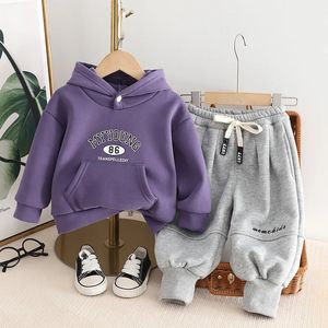 Koreaanse Herfst Winter Peuter Jongen 2 STUKS Kleding Set Brief Hoodies Trekkoord Borduren Jogger Broek Kinderen Jongen TrackOutfit 240117