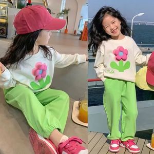 Vêtements coréens pour bébés filles, ensembles printemps et automne 2023, pull et pantalon à fleurs 3D, joli costume pour filles, 231228