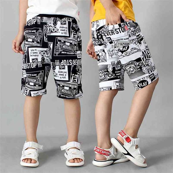 Bebé coreano Short Summer Toddler Boy Shorts Ropa Moda Algodón Teenage Beach Pants Niños Knit Black / white 4-14T 210622