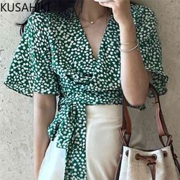 Koreaans Chic Floral Shirt Elegante C-hals Korte mouw Vrouw Blouse Zomer Boog Bandage Blusas Mujer de Moda 210603