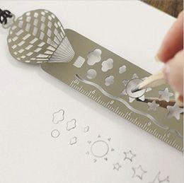 Creativo coreano Simple lindo multifuncional Metal hueco regla dibujo marcador ShapeRuler
