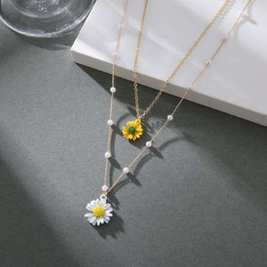 Korean Daisy Pearl Multi Layered Pendant Necklace Ins Same Nieuwe populaire sieraden HZS204