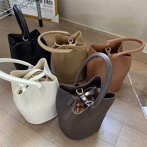 Koreaanse editie vroege herfst zacht gezicht mode veelzijdige emmer schuine straddle bag nieuw product één schouder handtas model 4239