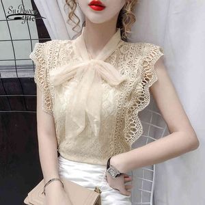Koreaanse mode kleding solide uitgehold shirt vintage mouwloze vrouwen tops en blouses kant patchwork blusas 9811 210521