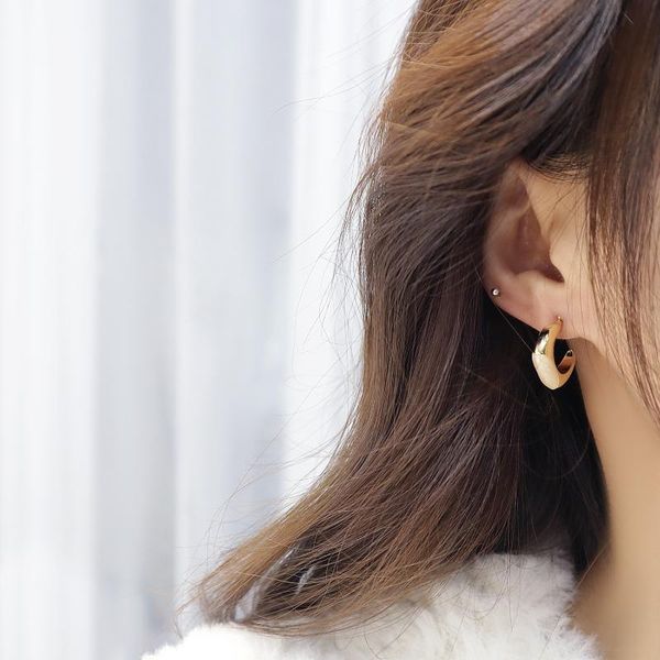 Joyería de moda coreana, pendientes sencillos de oro real de 14K con forma de C, temperamento simple y generosos pendientes salvajes diarios para mujer