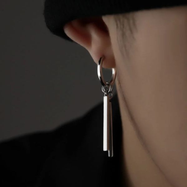 Personalidad de la moda coreana Colgante largo Pendientes de oro blanco de 14 quilates Pendientes para hombres y mujeres Pendientes de palo cuadrado Pendientes llamativos frescos Pendientes