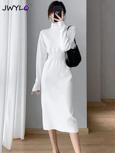 Koreaanse Mode Coltrui Slanke Stretch Lange Mouw Trui Jurken Elegant Streetwear Losse Midi 2023 Casual Witte Jurk 240304