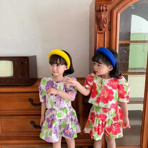 Conjunto de ropa de 2 uds para niñas de flores frescas coreanas para niños, conjunto de ropa de moda con patrón Floral de diseñador, ropa informal 210529