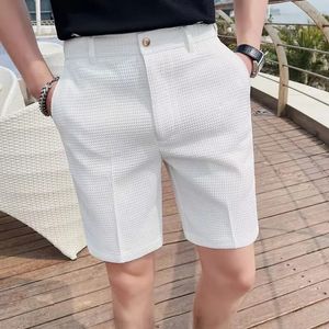 Shorts de golf coréens pour hommes purs pantalons décontractés coton coton Capris Business Coat Golf Sports Blanc Trend 240522