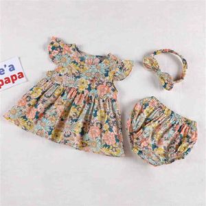 Coréen Japon Style Bébé Filles Vêtements Ensembles Robe Tops PP Shorts D'été Coton Fleur À Manches Courtes Vêtements Costume 2108042759