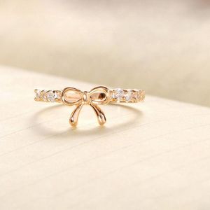 Bijoux coréens anneaux dames bande nouveau design de mode bandes de mariage en cristal simples anneaux avec nœud papillon