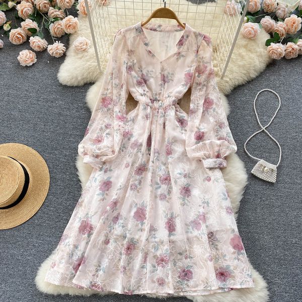 Vestido de Minion bordado con temperamento dulce, estampado Floral Vintage, coreano nuevo