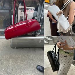 Sac à bâton de méthode de conception de Niche coréenne pour femmes, nouveau sac à bandoulière rectangulaire avec grande capacité, sac sous les bras en cuir de vache, 2024