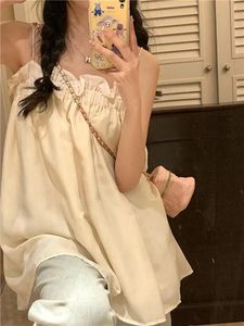 Koreaanse slinger tops dames mode zoete strapless t-shirt elegante en elegante sexy tank dames zomer casual vouwen witte top 240520