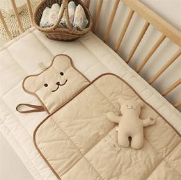 Coreano sonrisa oso bebé pañal pad plegable portátil impermeable bolsa de pañales infantil cambiador 50x70cm 240111