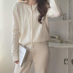 Korean-Style Cardigan Jacket Dames Gebreide Herfst Hollow-Out Short Grey O Neck Lange Mouw Vrouwen Sweater 8013C 210420