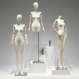 Style de style coréen plate épaule droite épaule femelle mannequins de vêtements de vêtements modèles d'accessoires