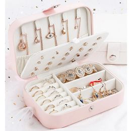 Pendientes de niña frescos y simples de estilo coreano, caja de joyería con placa, pendientes de cuero portátil, caja de almacenamiento de joyería multifunción 240112