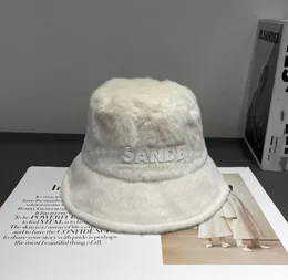 Gorro de felpa de estilo coreano, sombrero de cubo para mujer, dulce y bonito cubo de invierno, hace que la cara se vea más pequeña, sombreros de cubo, gorro cálido a la moda