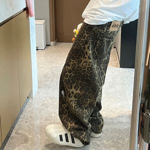 Jean léopard de styliste tendance coréenne pour hommes, style paresseux, pantalon ample à jambes larges, pantalon droit, pantalon imprimé léopard pour couple pour femmes