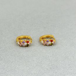 Version coréenne de la mode douce boucle d'oreille en vermiculite de couleur à trois lobes exquise petites boucles d'oreilles de tempérament frais et brillant femme