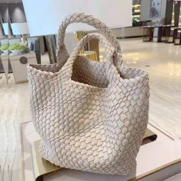 Version coréenne de la mode sac fourre-tout tissé grande capacité ladiesbag sacs seau de plage