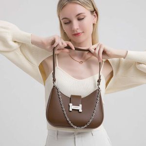 Koreaanse versie van zacht leer onderarm voor dames Nieuwe trendy en veelzijdige woon-werkverkeer Crossbodytas met enkele schouder 2024 78% korting Winkel groothandel