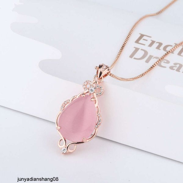 Versión coreana, collar plateado en forma de gota para mujer, colgante de piedra de hibisco de cristal en polvo natural dulce, joyería de cadena de hueso con cerradura de oro rosa