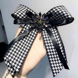 Corea Vintage College Houndstooth Swallow Gird Big Bow Tie broches para mujeres moda camisa ramillete accesorios de joyería