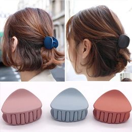 Coréen femmes cheveux griffe acrylique saisir pince à cheveux couleur unie épingle à cheveux forme ronde simplicité chapeaux pour fille cheveux accessoires