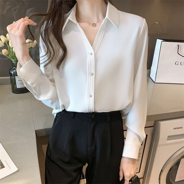 Femmes coréennes chemises en soie Blouses en Satin hauts à manches longues femme Blouse blanche haut à col en v grande taille 220402