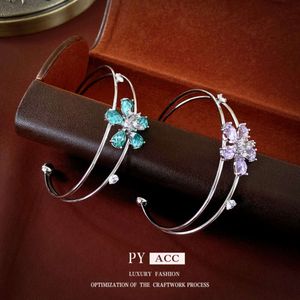 Fleur de zircon coréen Double couche Internet rouge, bracelet à la mode sucré, design simple et unique, cent paires d'artisanat pour femmes