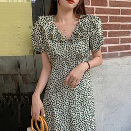 Korejpaa Dames Jurk Zomer Korea Chic Vintage Ruches Kraag Kleine Bloemen Tie Taille over Knielengte Bubble Sleeve Vestido 210526