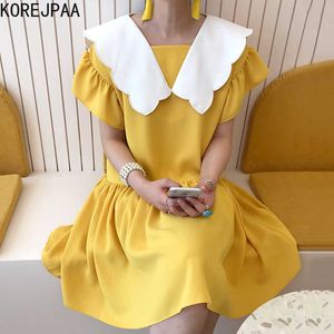 Korejpaa Femmes Robe Été Coréen Chic Dames Rétro Doux Vague Bord Revers Contraste Couleur Couture Lotus Manches Robes 210526