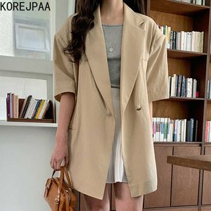 Korejpaa Femmes Veste Été Coréen Chic Dames Simple Lâche BFStyle Revers Un Bouton Épaulière À Manches Courtes Manteaux 210526