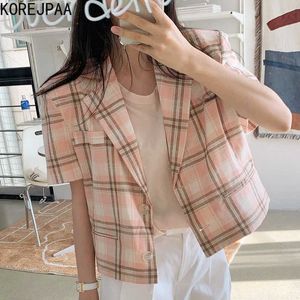 Korejpaa Femmes Vestes Été Français Polyvalent Revers Cardigan à deux boutons Casual Costume à carreaux à manches courtes Veste courte 210526