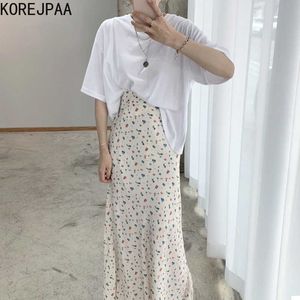 Korejpaa femmes ensembles été coréen Chic dames basique col rond ample à manches courtes T-Shirt taille haute a-ligne jupe florale 210526