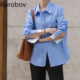 Korobov Chemises à rayures Femmes Turn Down Collier à manches longues Casual Blosue Nouveau Chic Sinlge Breasted Loose Tops Bureau Dames Blusas 210430