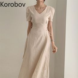 Korobov vintage v-hals vrouwen solide jurk Koreaanse vetersluiting hoge taille slanke gewaad femme elegante korte mouw retro vestidos mujer 210430