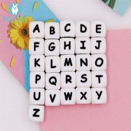 Kovict 12mm 100 stcs Siliconen letters kralen Engelse alfabet babyt expel voor gepersonaliseerde naam diy fopspeen ketting clip speelgoed 220815